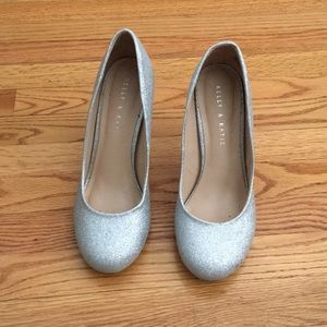 Glitter silver heels